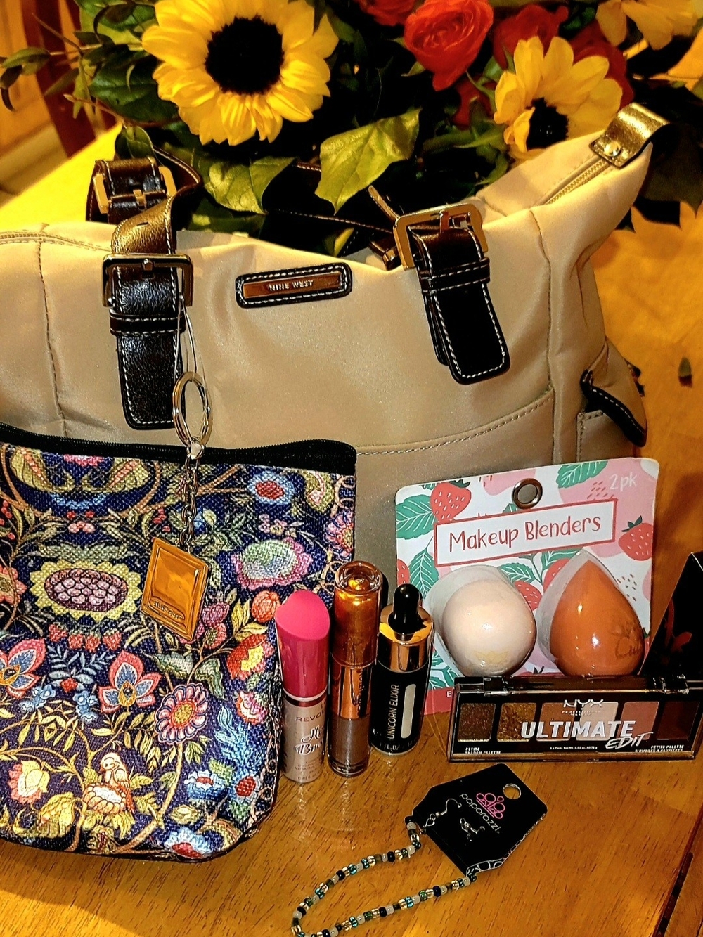 🌻🌸💕 Nine West Tan Tote ~ Chocolate Trim, Floral Cosmetic Pouch/Makeup Bundle